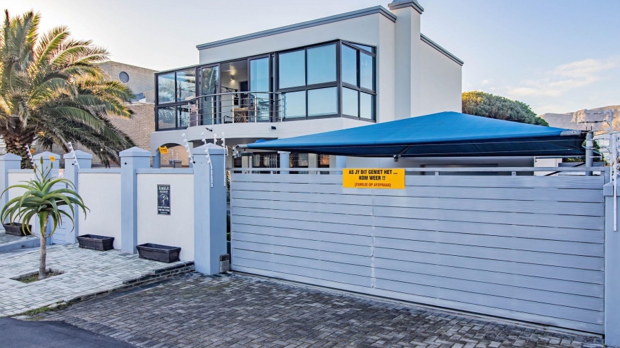 3 Bedroom Property for Sale in De Kelders Western Cape
